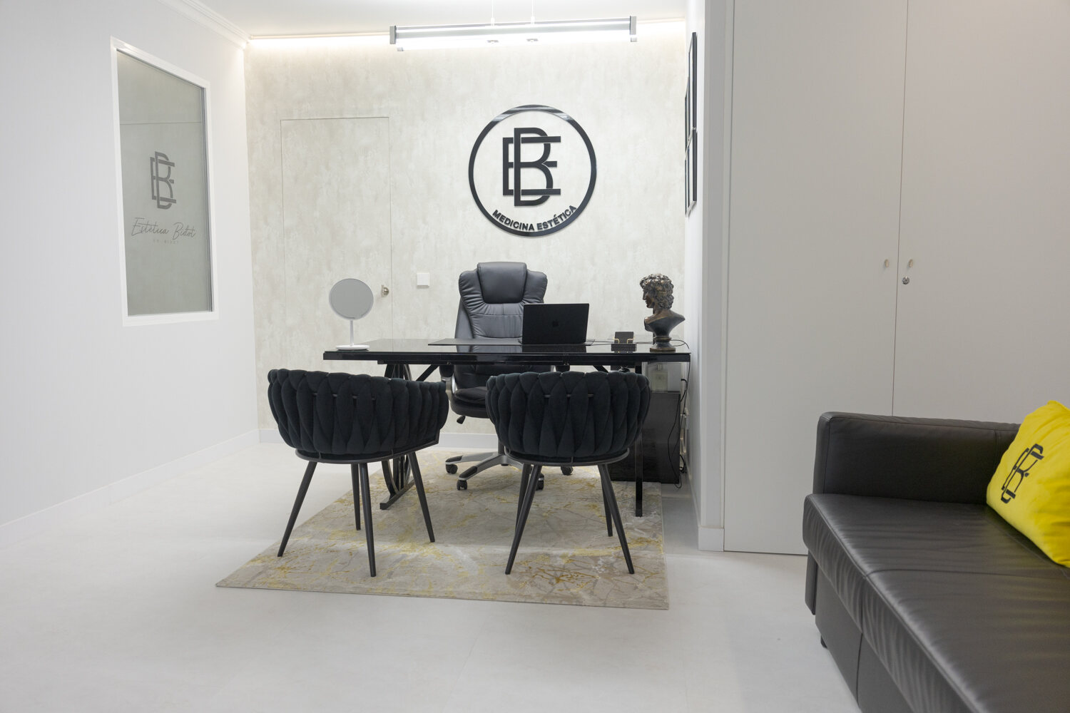 Consulta de la clínica de medicina estética Estética Bidot en Madrid