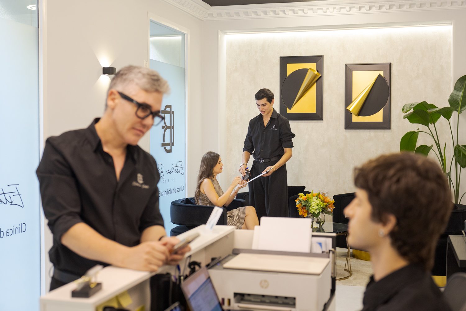 Equipo médico especializado en medicina estética de Estética Bidot en Madrid